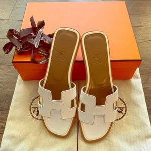 Hermes Oran Sandals